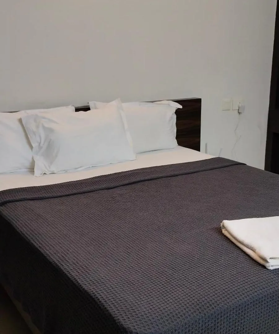 Vvp Service Apartment Kochi